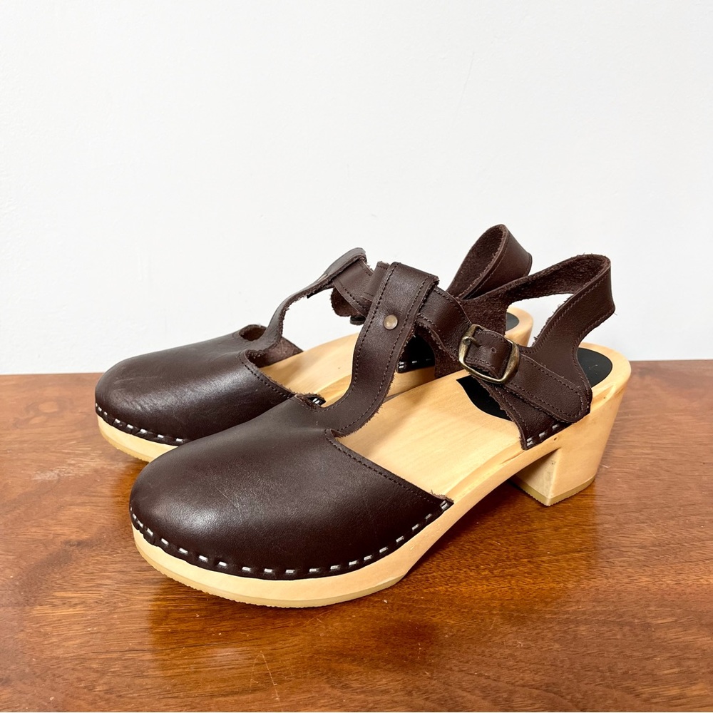 Scandic footwear handmade in the USA T-Strap clogs